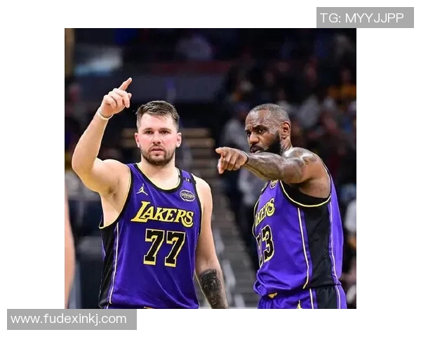 2018年10月13日湖人与勇士的激烈对决回顾与精彩瞬间分析 2018年10月13日湖人与勇士的激烈对决回顾与精彩瞬间分析